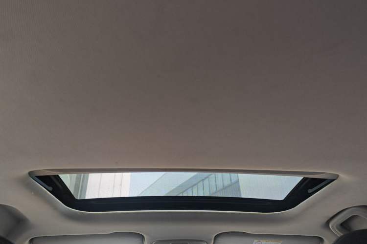 Used Geely Auto Vision X3 2021 PRO 1.5L CVT Deluxe Model
