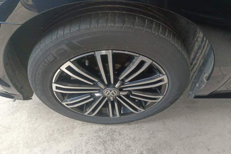 Used Volkswagen Passat 2017 330TSI DSG Prestige Edition
