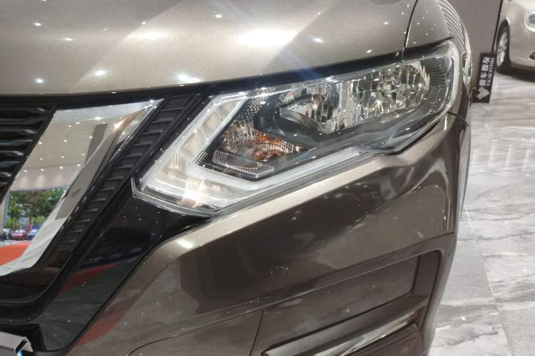 Used Nissan X-Trail 2020 2.0L XL ITS 3-Row CVT 2WD SmartConnect 7-Seater Comfort Edition
