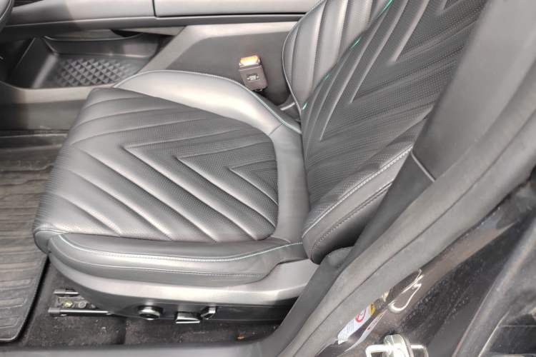 Used Deepal SL03 2023 200Max Range-Extended Version Left Front Seat