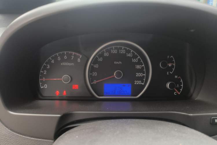 Used Hyundai Celesta 2011 1.6L Manual Luxury Model
