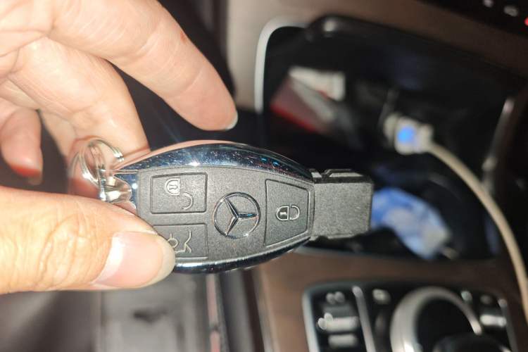 Used Mercedes-Benz GLC 2019 GLC 300 L 4MATIC Dynamic Model