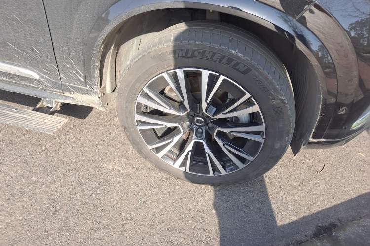 Used Volvo XC90 New Energy 2023 T8 RECHARGE Luxury Prestige 7-Seater Right Front Wheel Hub