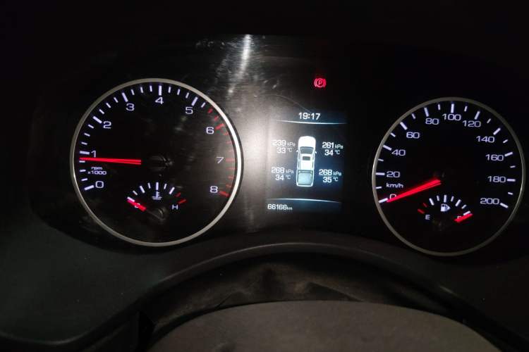 Used Great Wall Poer 2019 2.0T Commercial Version Manual Gasoline Two-Wheel Drive Elite Standard Box GW4C20B
