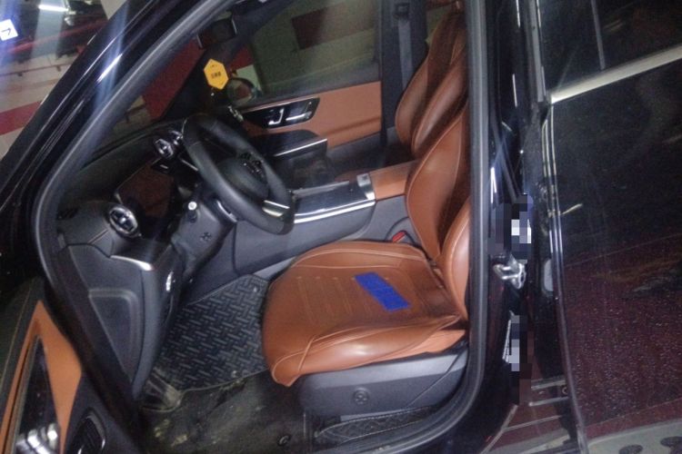 Used Mercedes-Benz GLC 2023 Refreshed GLC 300 L 4MATIC Dynamic Edition 5 Seats
