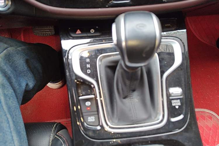 Used GAC Trumpchi M6 2023 PRO 270T DCT Luxury Edition