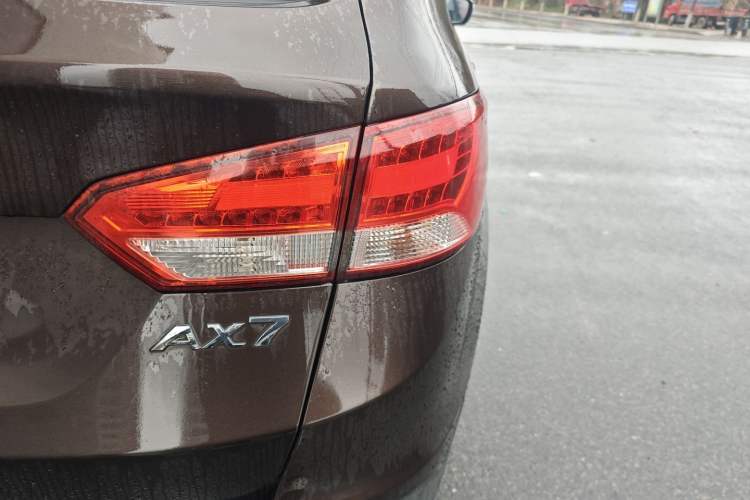 Used Dongfeng Aeolus AX7 2016 2.0L Automatic Zhiyi Trim

