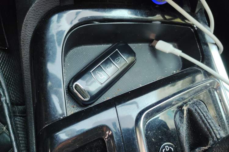 Used GAC Trumpchi GA6 2016 235T DCT Elite Edition
