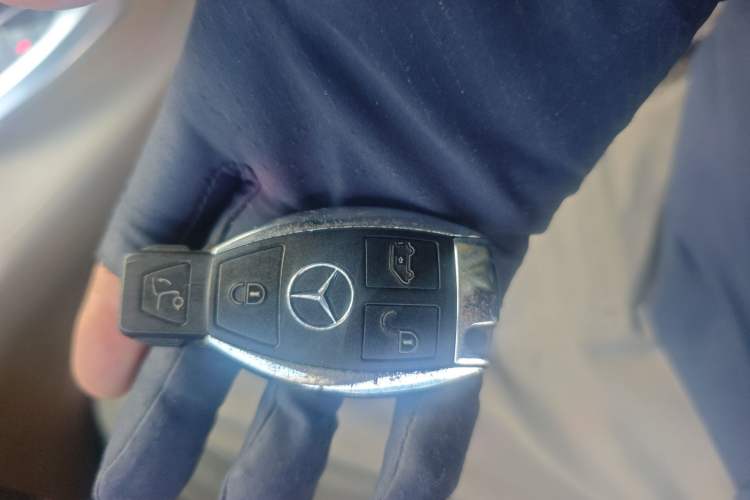 Used Mercedes-Benz V-Class 2018 V 260 Prestige Edition China VI