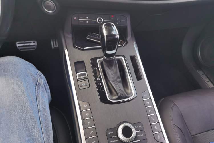 Used Wey VV5 2017 2.0T Flagship Edition