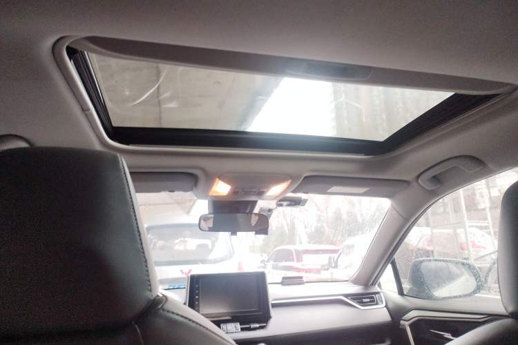 Used Toyota RAV4 2020 2.0L CVT 4x4 Style PLUS Edition