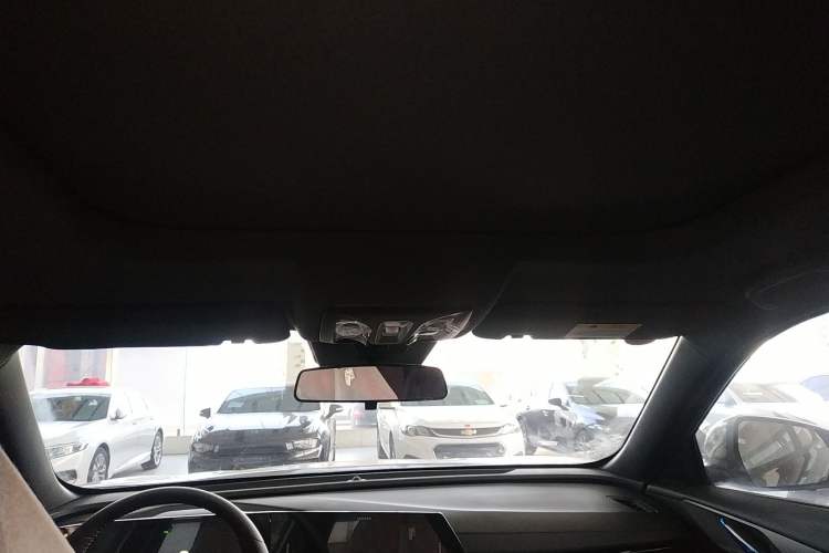 Used CHANGAN X5 PLUS 2024 1.5T DCT ZhiZun Version Headliner