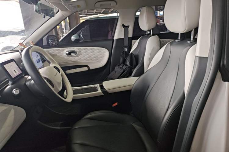 Used Dongfeng NAMMI 01 2024 New Edition 330 Plus Smart+
