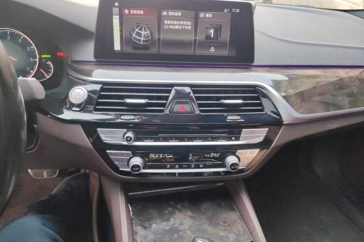 Used BMW 5 Series 2018 525Li M Sport Package