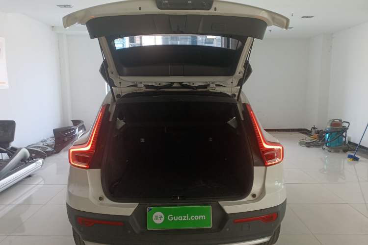 Used Volvo XC40 2023 B3 Smart & Stylish Edition