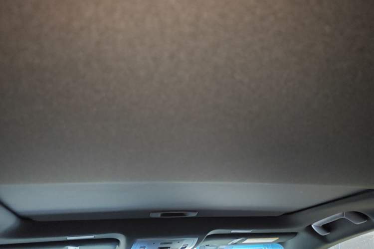 Used Lexus ES 2025 200 Premium Edition Headliner