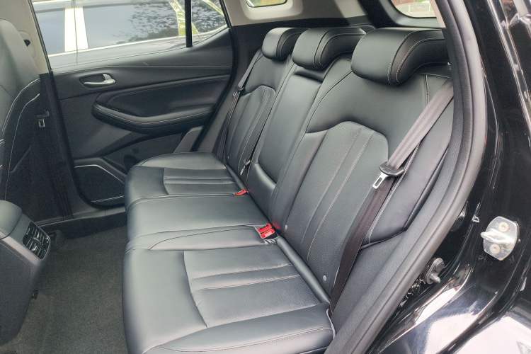 Used GAC Trumpchi GS4 2022 270T Automatic Smart Drive Technology Edition Left Rear Seat