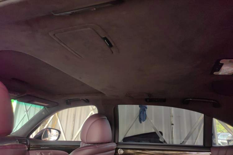 Used Lexus LS  Headliner