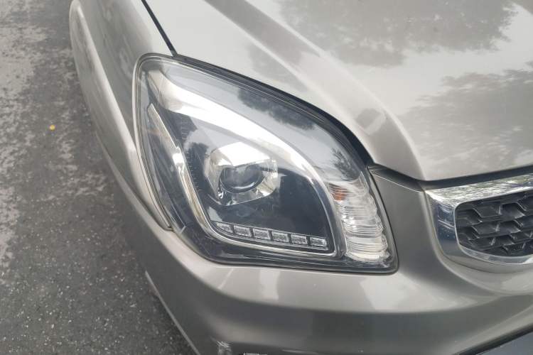 Used Kia Sportage 2013 2.0L Automatic Two-Wheel Drive GL Trim