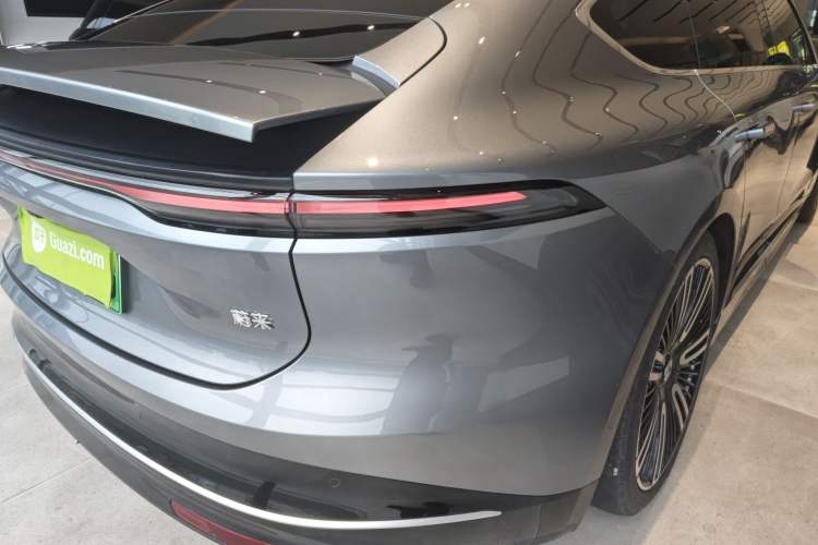 Used Nio ET9 2025 100kWh Signature Edition Right Rear Taillight