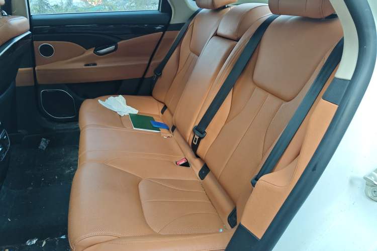 Used Geely Auto Emgrand GT 2016 1.8T Zunya Model