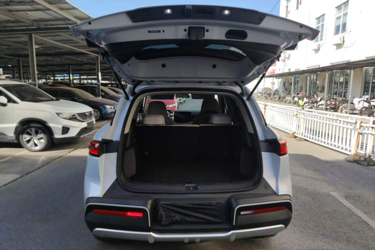 Used BYD Yuan UP 2024 401KM Leading Edition