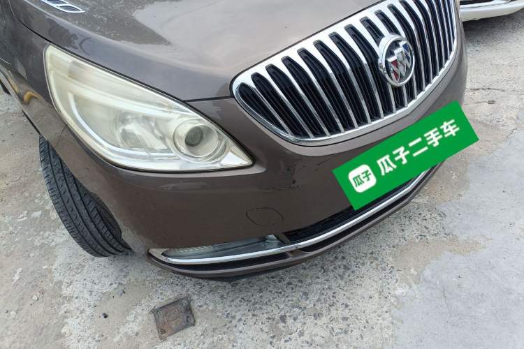 Used Buick GL8 2011 2.4L CT Luxury Business Comfort Edition