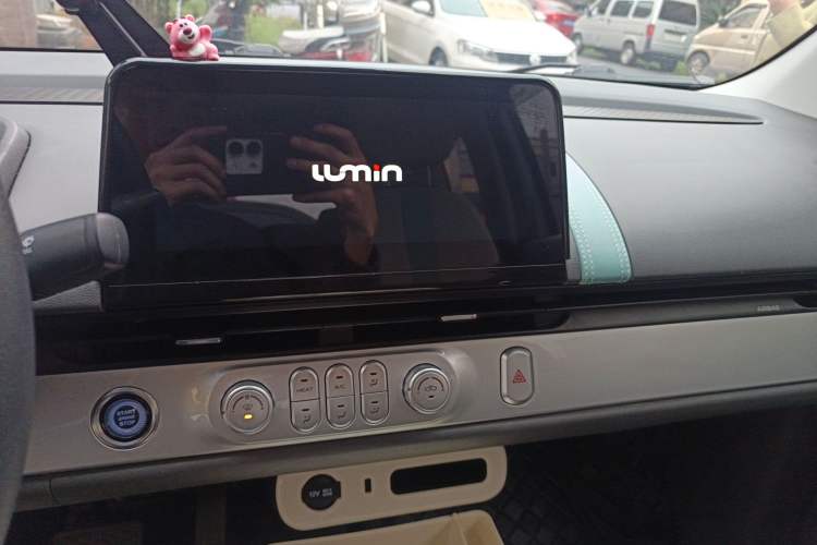 Used CHANGAN NEVO Lumin 2022 155 km – Refreshingly Sweet Edition Audio And AC Panel