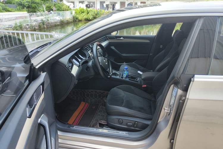 Used Volkswagen FAW-Volkswagen CC 2020 330TSI Huayan Edition China VI Standard