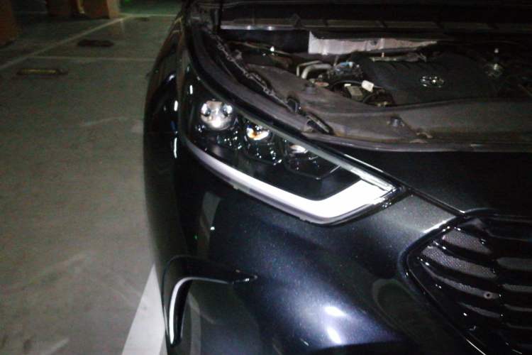 Used Toyota Crown Kluger 2022 2.0T Four-Wheel Drive Prestige Edition
