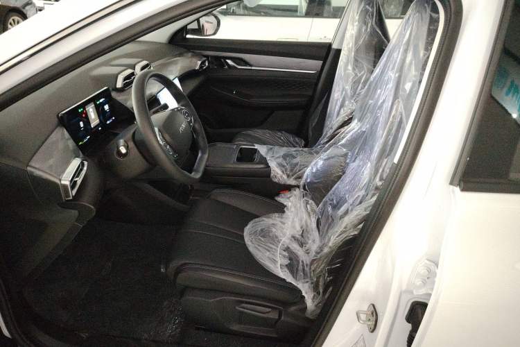 Used Dongfeng Aeolus SKY EV01 2025 530 km AIR Elite Edition
