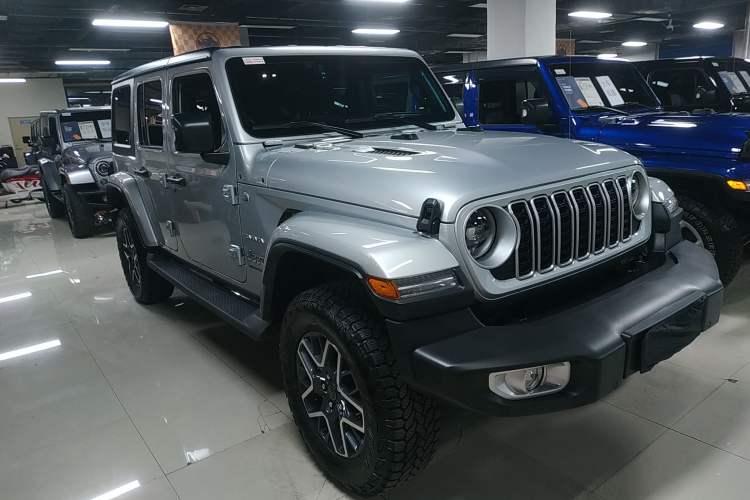 Used Jeep Wrangler 2024 2.0T Sahara Four-Door Edition
