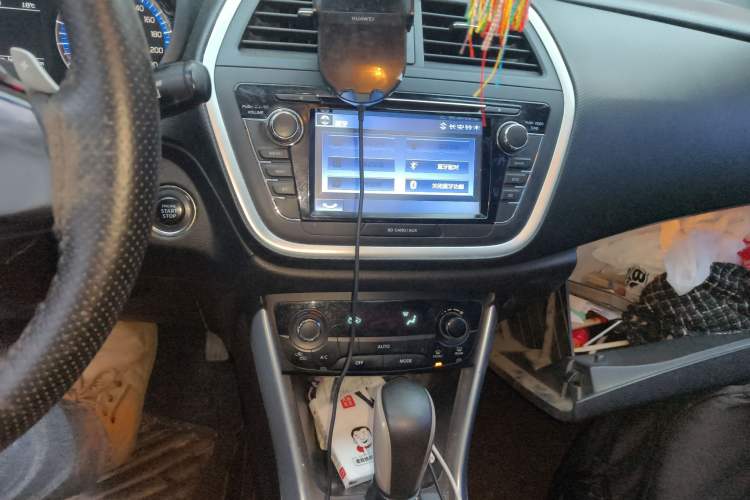 Used Suzuki S-Cross 2014 1.6L CVT Two-Wheel Drive Elite Version
