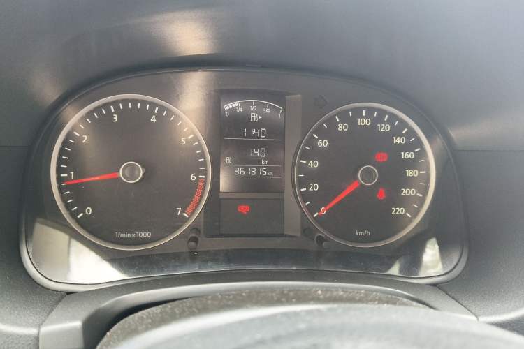 Used Volkswagen Lavida 2011 1.6L Manual Joy Version Instrument Cluster