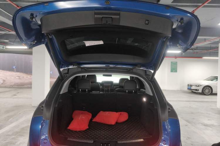 Used Lincoln Corsair 2021 2.0T Two-Wheel Drive Deluxe Edition