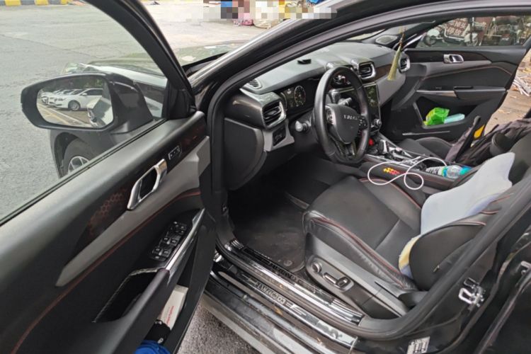 Used Lynk & Co 03 2019 2.0TD Automatic Jing Pro Edition Driver Seat