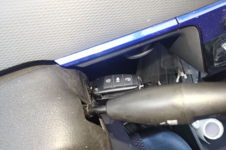 Used Dongfeng Yufeng EM26 