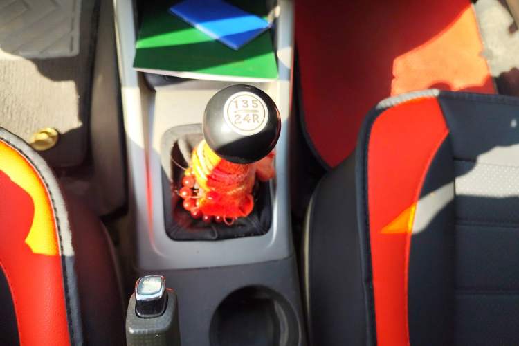 Used Hyundai Elantra 2011 1.6L Manual Comfort Version