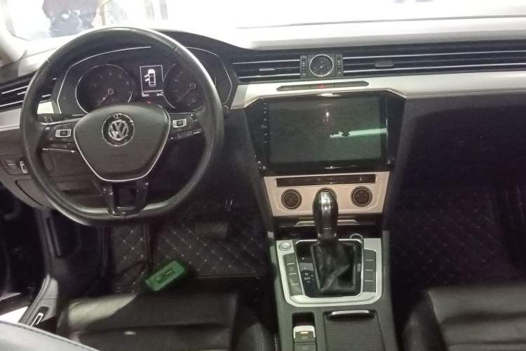 Used Volkswagen Magotan 2019 280TSI DSG Comfort Model China VI Standard
