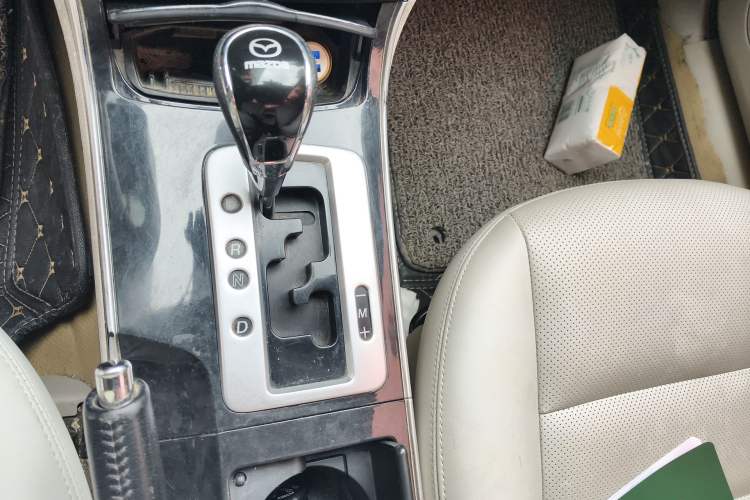 Used Mazda 6 2011 2.0L Automatic Fashion Edition Gear Lever