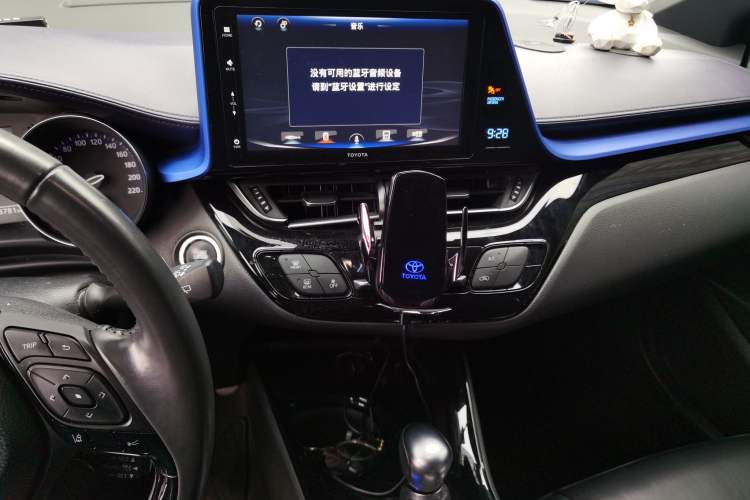 Used Toyota IZOA 2018 2.0L Yichi Edition China V Standard