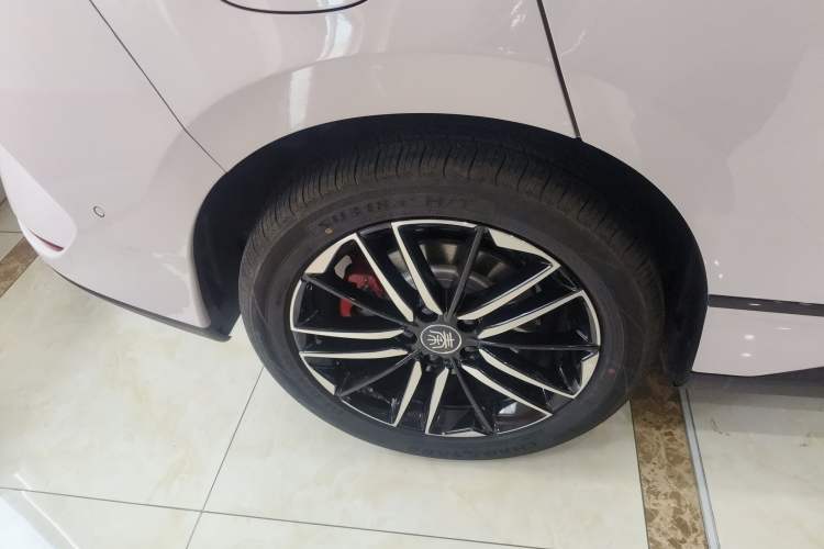 Used BYD Qin L 2025 EV 545KM Cloud Suspension Edition
