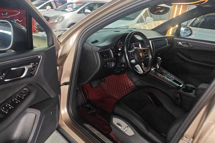 Used Porsche Macan 2014 Macan 2.0T Driver Seat