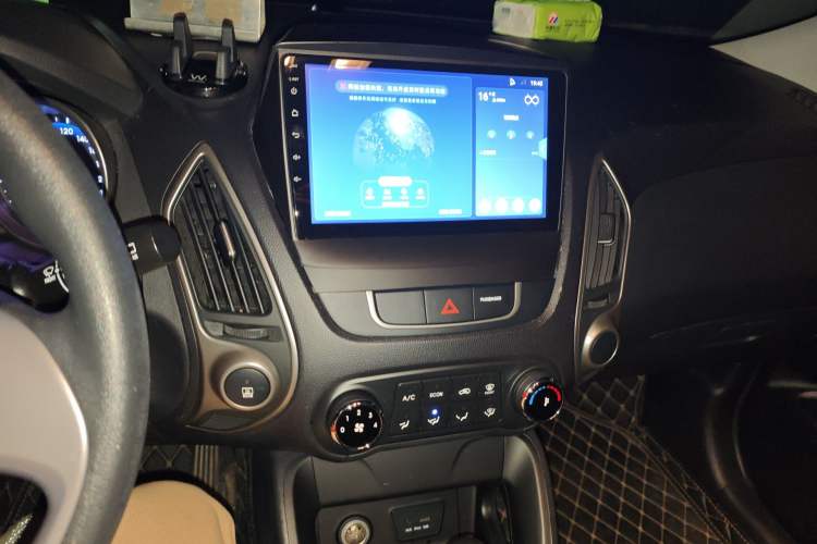 Used Hyundai ix35 2015 2.0L Automatic 2WD Comfort Edition China V Standard
