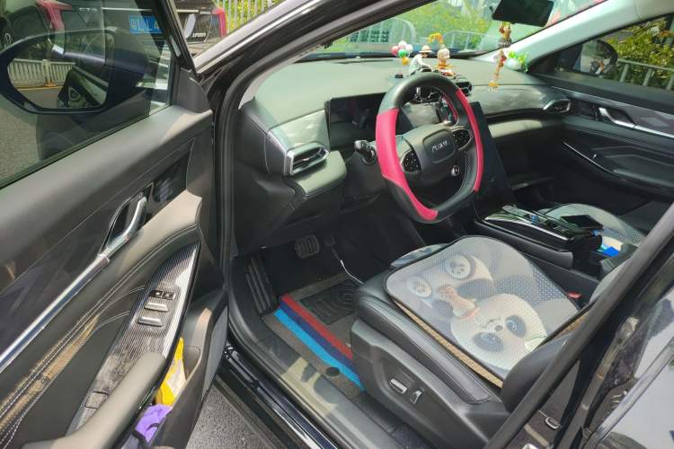 Used Dongfeng Aeolus Mage 2023 DH-i 1.5T Luxury Edition