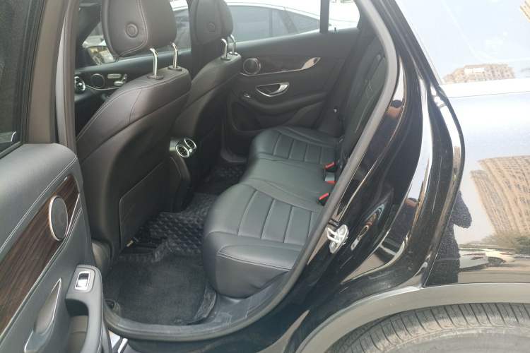 Used Mercedes-Benz GLC 2017 GLC 260 4MATIC Dynamic Edition
