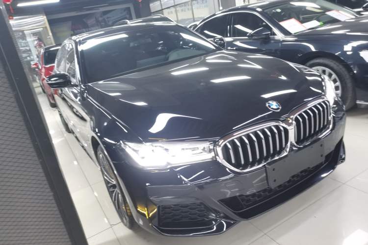 Used BMW 5 Series 2023 Restyled 530Li Leading Edition M Sport Package