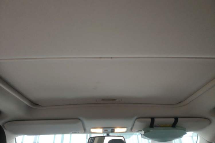 Used Mitsubishi Outlander 2018 2.0L Two-Wheel Drive Glory Edition 5 Seats