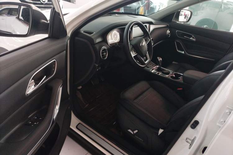 Used JAC Group Refine S7 2017 1.5T Automatic Luxury Model
