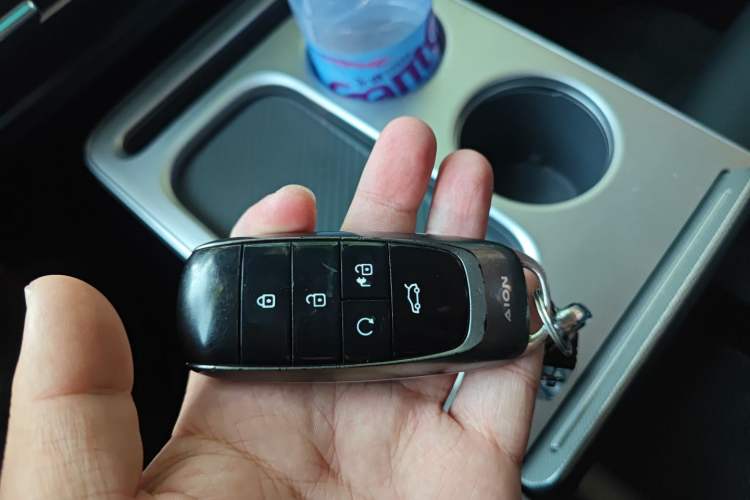 Used AION Y 2023 Younger